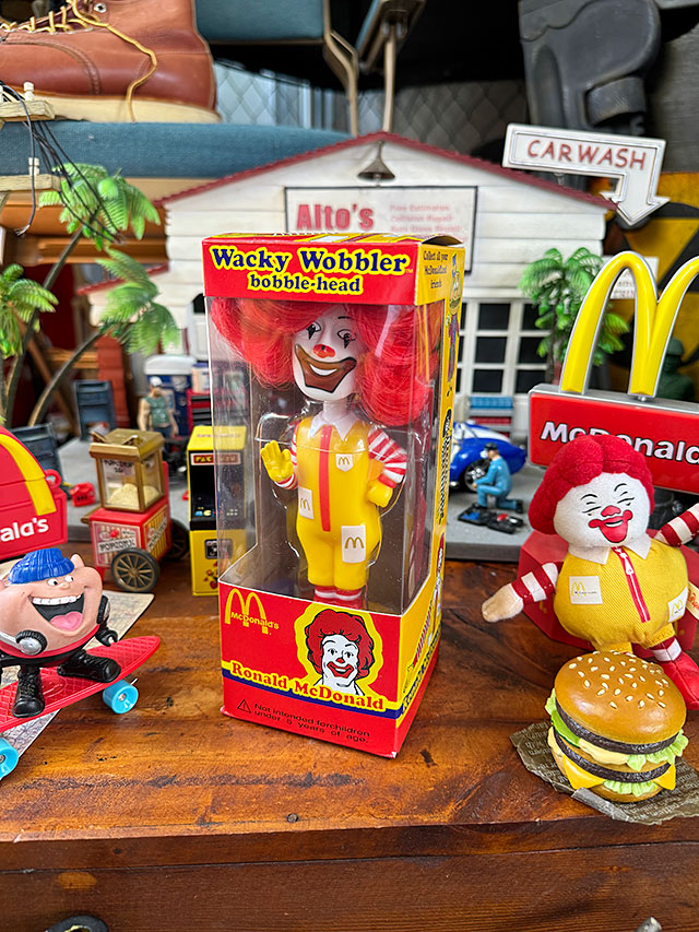 ファンコ Funko Wacky Wobbler ロナルド・マクドナルド 首振り人形
