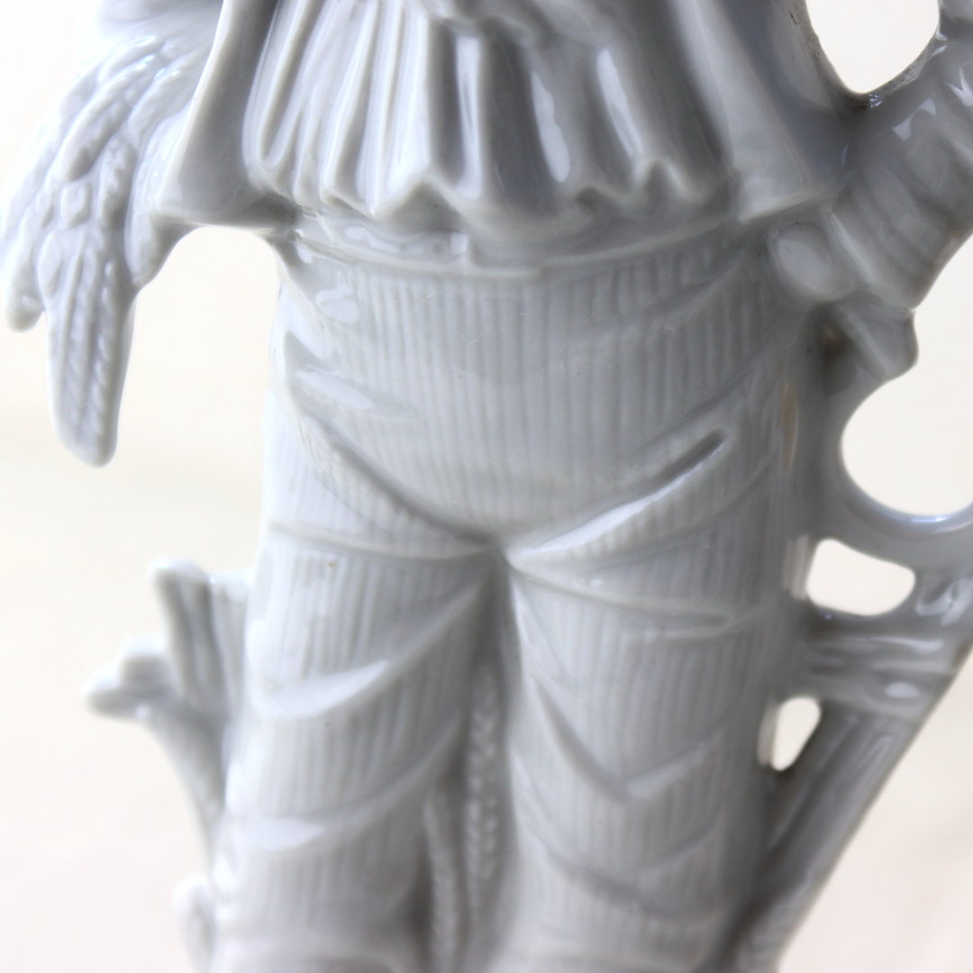 週末値引 陶器の城と人形の装飾品 週末値引 陶器の城と人形の装飾品