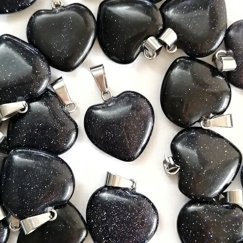 アンティークジェット 黒いハート型チャーム付きブローチ アンティーク