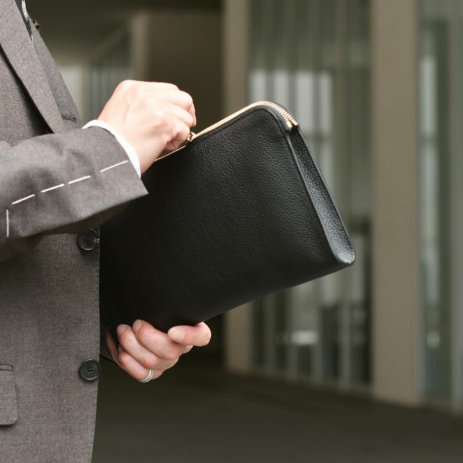 楽天市場】CISEI【チセイ/シセイ】934B LD NERO シボ革 クラッチバッグ