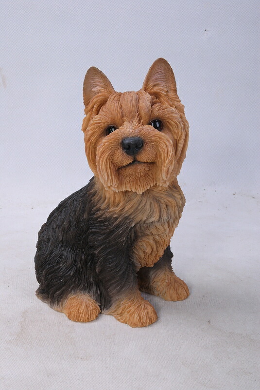 楽天市場】【在庫限り】ガーデンオーナメント ヨークシャーテリア 犬