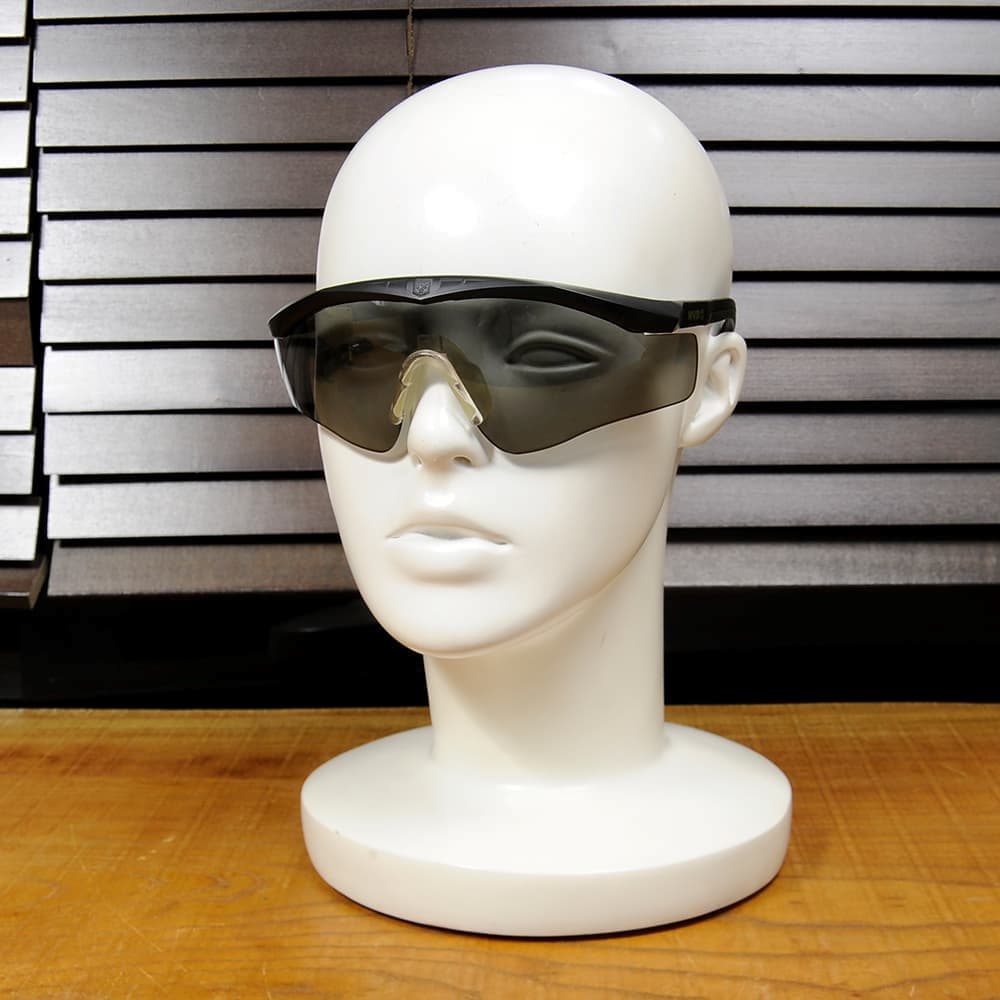 楽天市場】米軍放出品 REVISION シューティンググラス Sawfly MVD 防弾