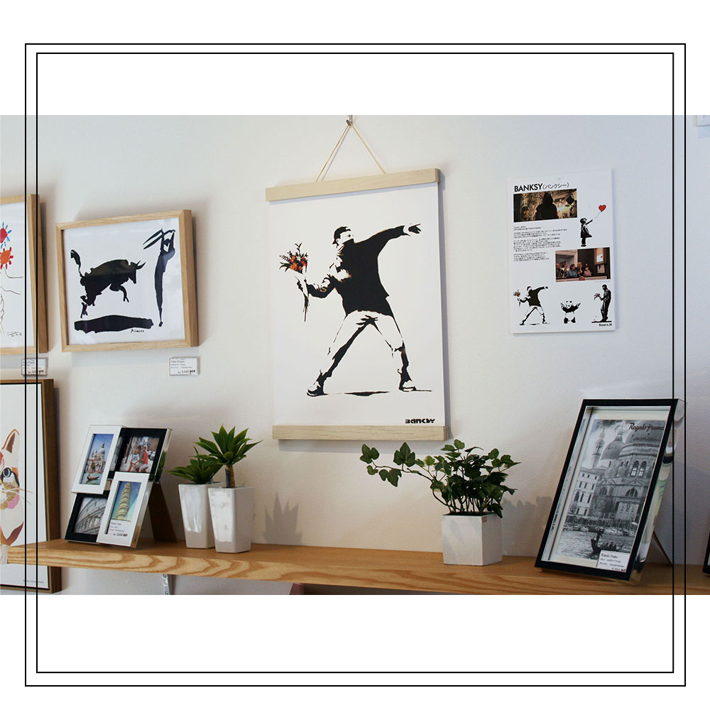 楽天市場】タペストリ― Banksy Molotov バンクシー アートポスター