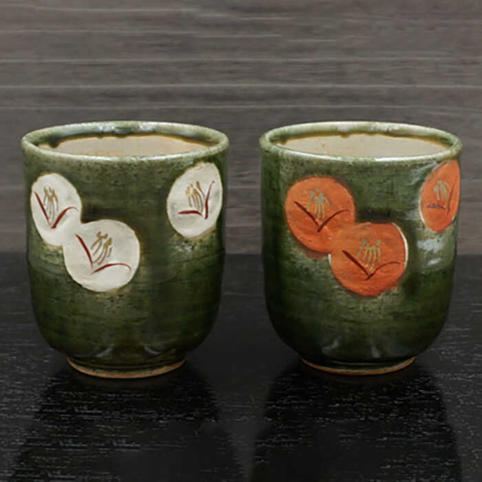 美濃焼】織部椿 茶碗&湯呑ペアセット【不動窯】食器 夫婦茶碗 湯呑み