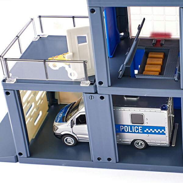 警官と子供のジグソーパズル 完成品 警官と子供のジグソーパズル 完成