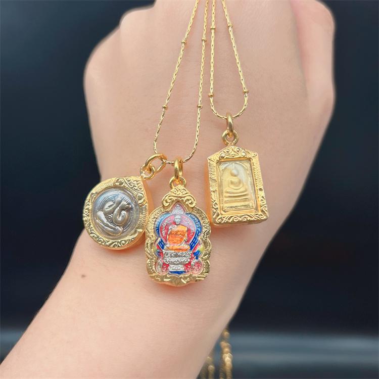 呪物御守り顔ペンダントヘッド