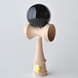 楽天市場】山形工房 けん玉 大空 ソリッドカラー 黒 : 木のおもちゃ