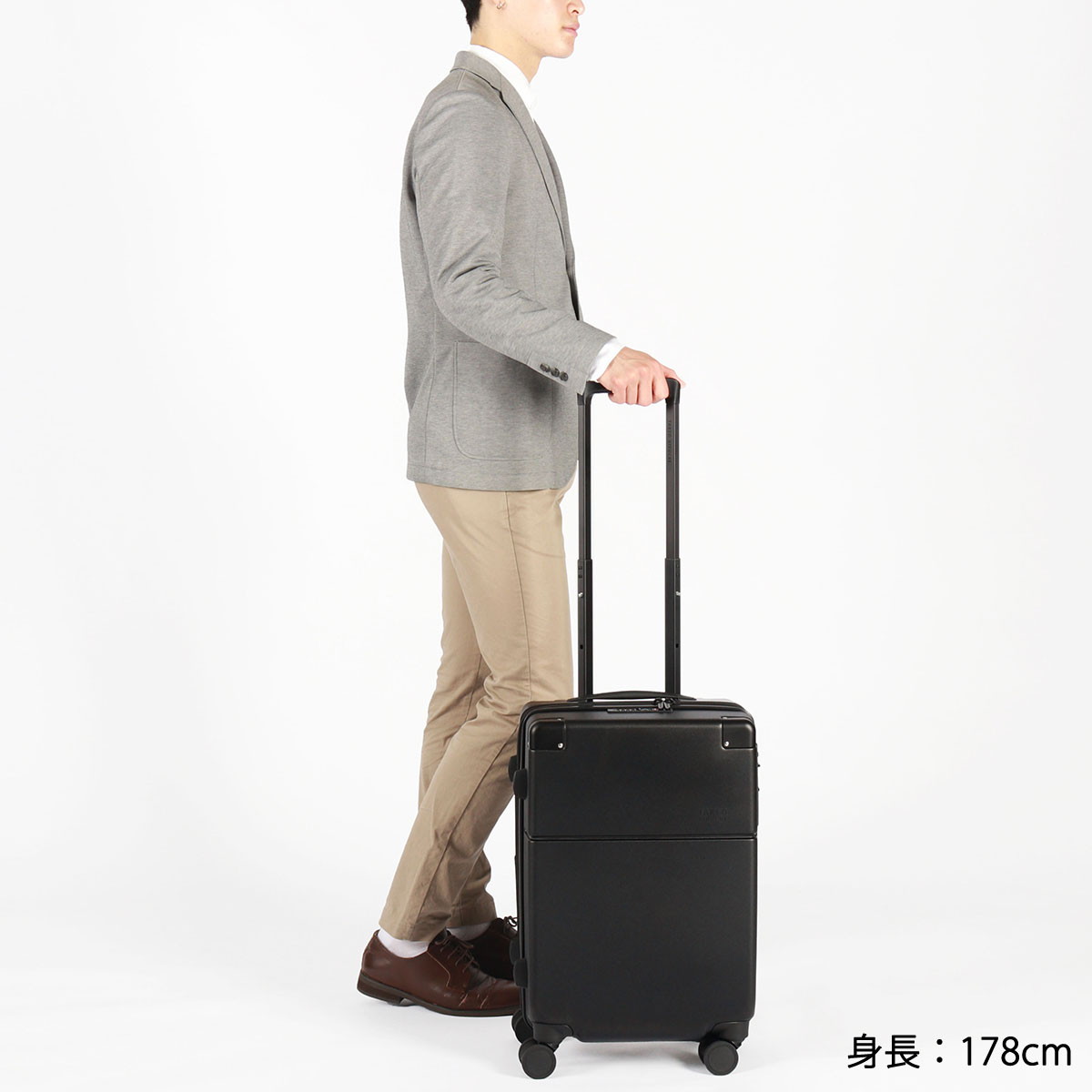 TAKEO KIKUCHI ブラック 4輪スーツケース 55L/64L 拡張機能