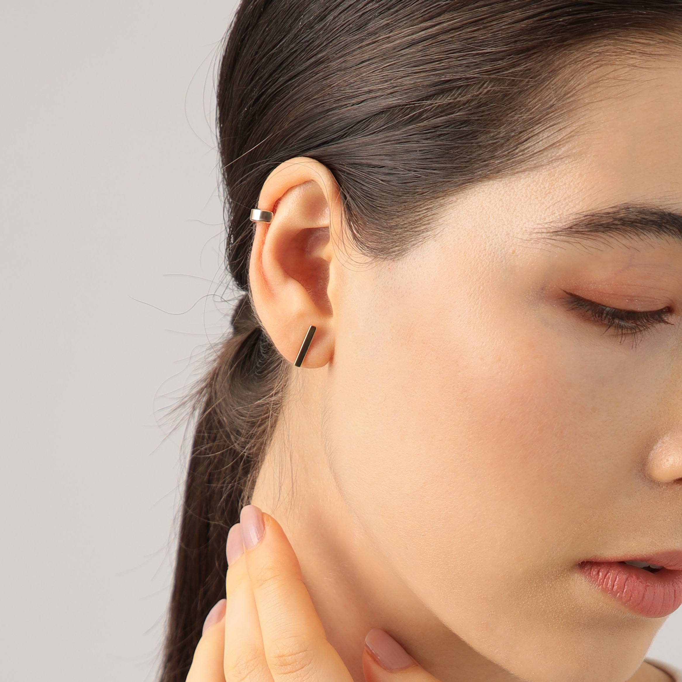 楽天市場】K18 イエローゴールド、ホワイトゴールド バー ピアス