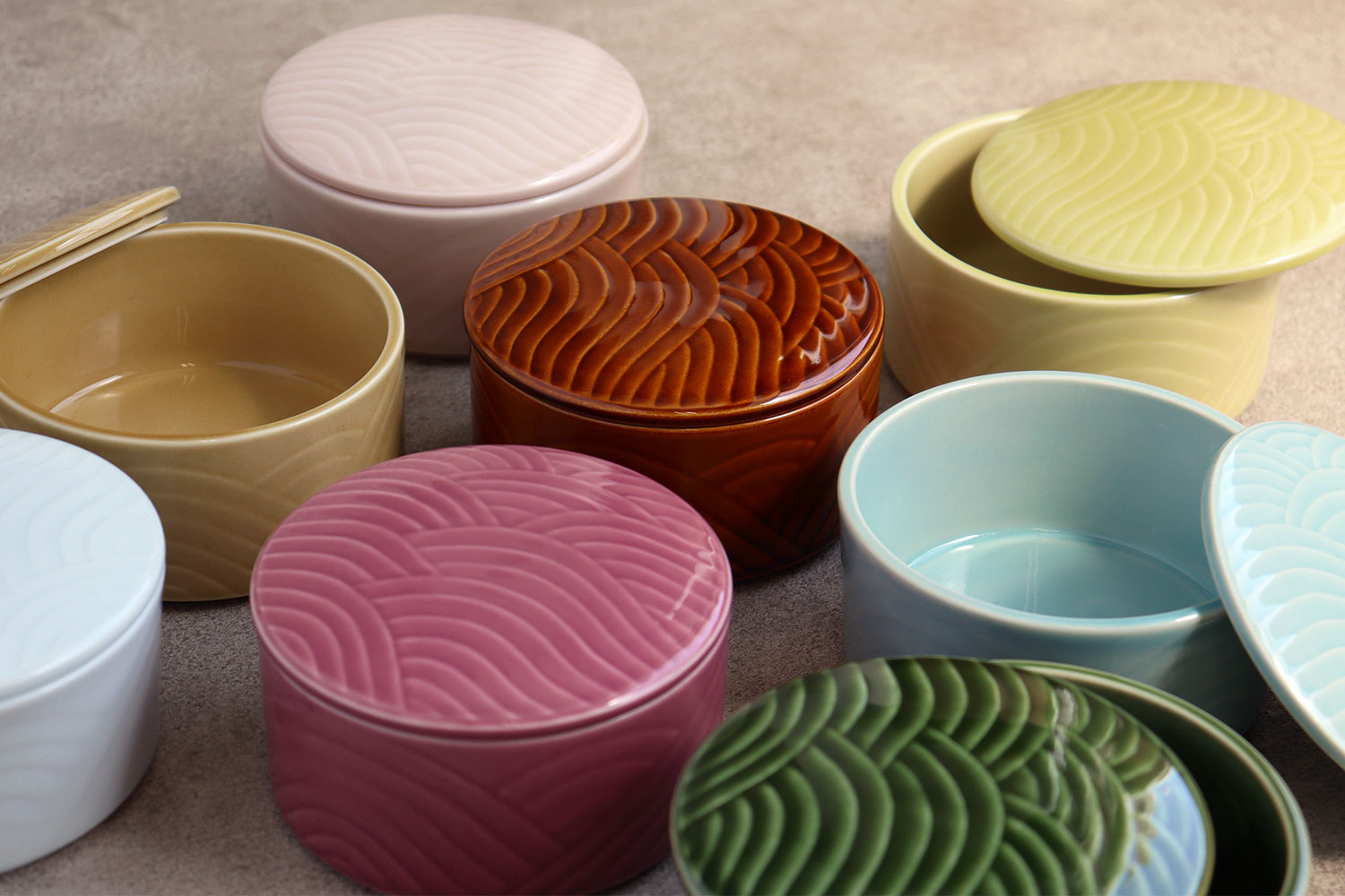 AKa6859 古い 陶器製 花立 当時物 AKa6859 古い 陶器製 花立 当時物