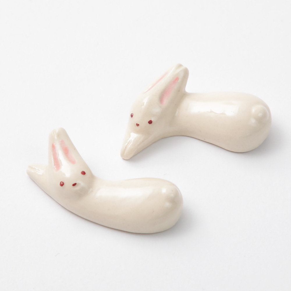 楽天市場】【売切終了】 六兵衛窯 卯の年 箸置き 兎 ウサギ 2個セット