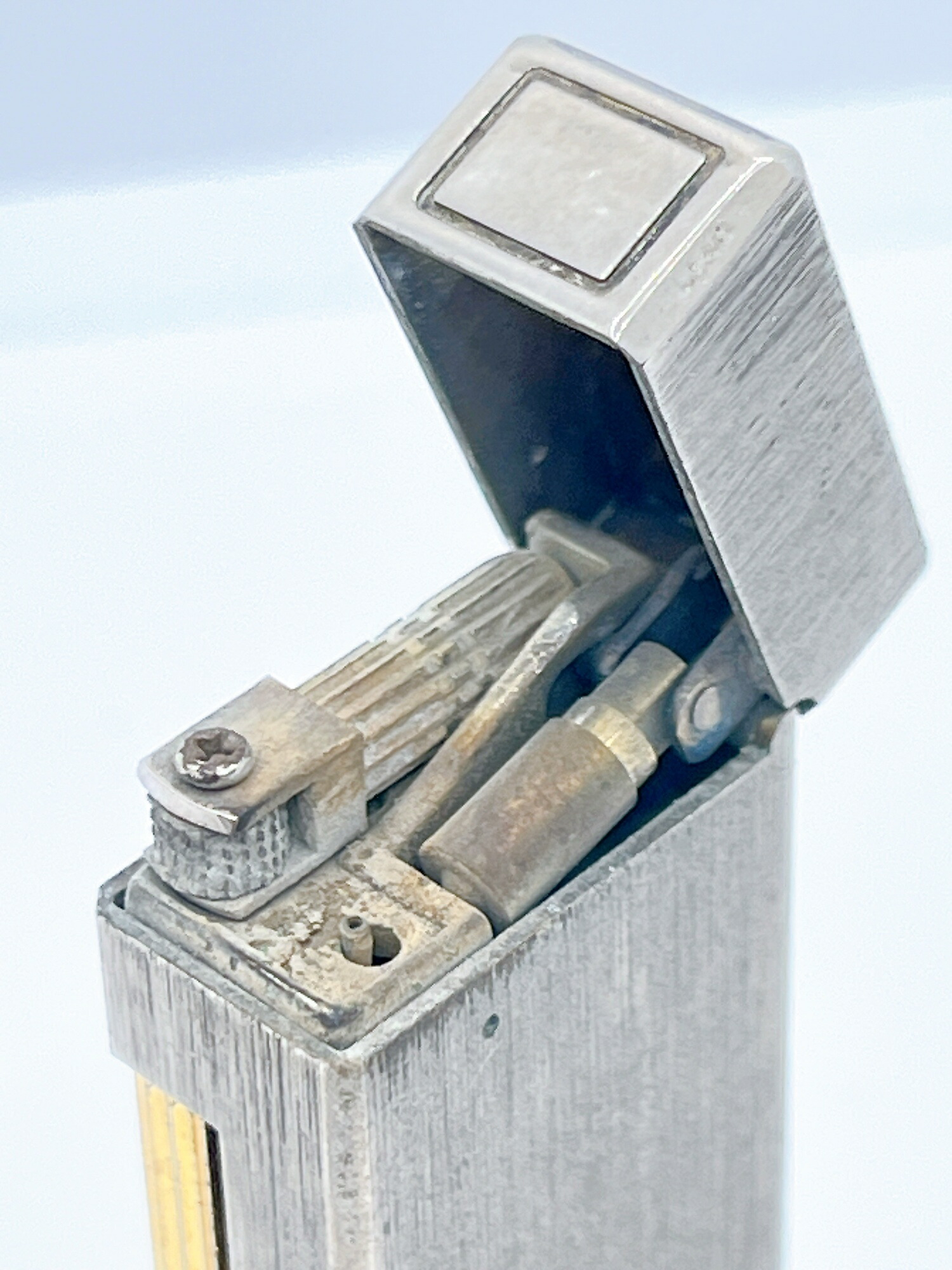 楽天市場】【卸価格!!】ULTIMA/アルティマ ガスライター シルバー