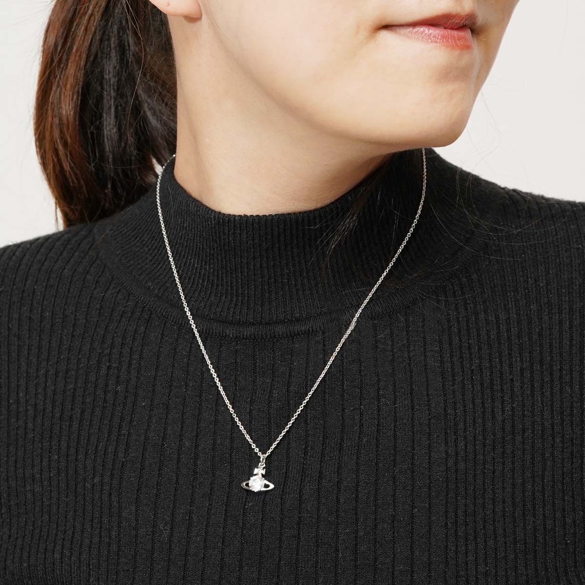 ヴィヴィアンウエストウッド ピアスとネックレス Vivienne Westwood