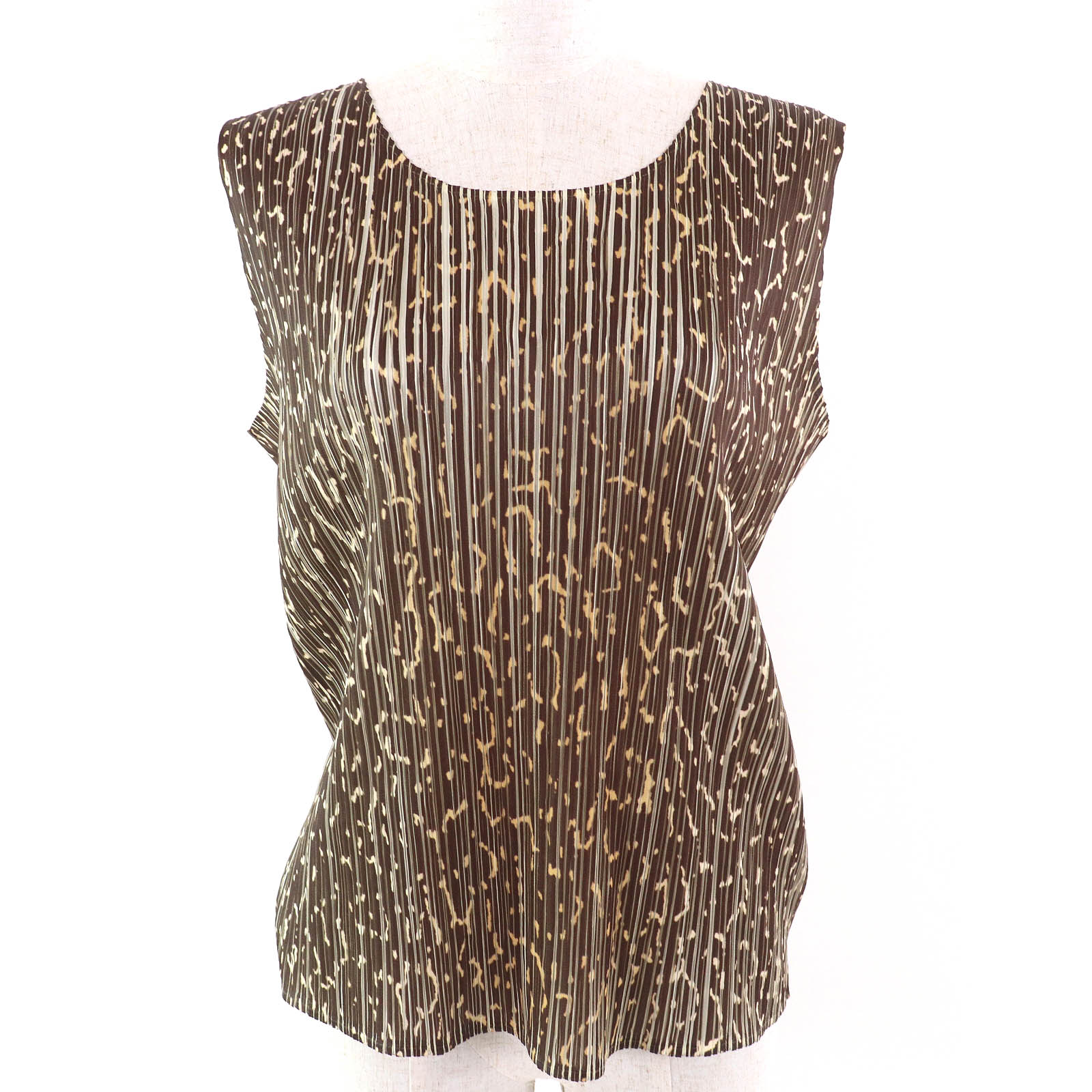 楽天市場】タンクトップ（ブランドイッセイミヤケ）（トップス