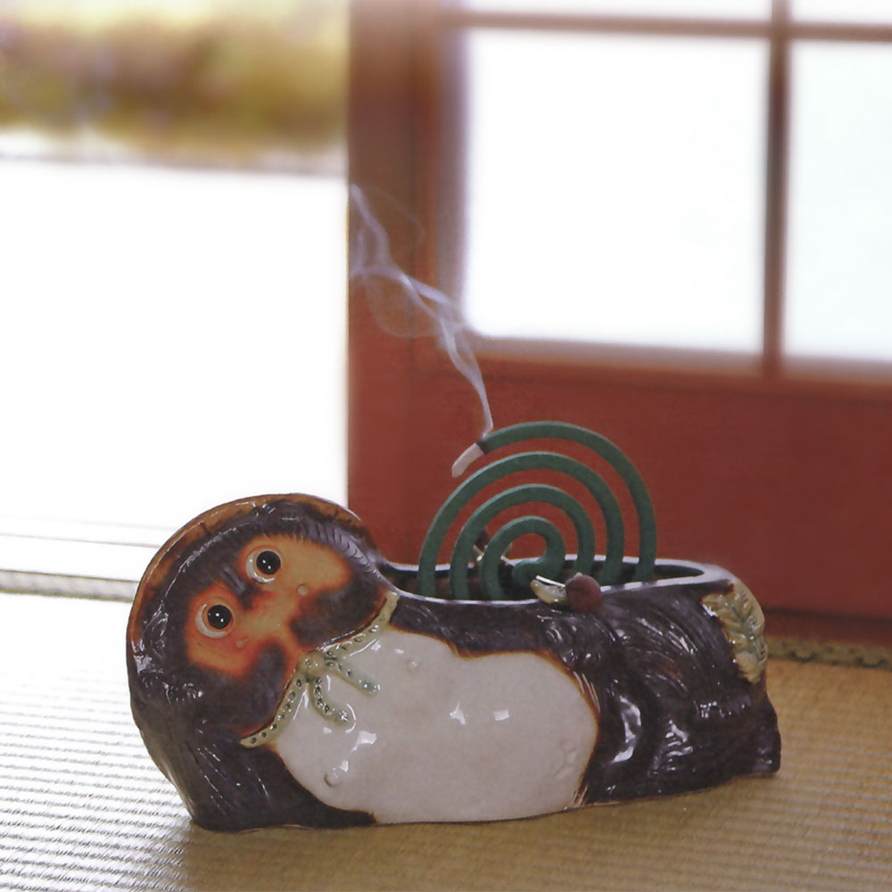 楽天市場】信楽焼 たぬき 蚊やり器 人気 おすすめ おしゃれ 虫よけ 蚊