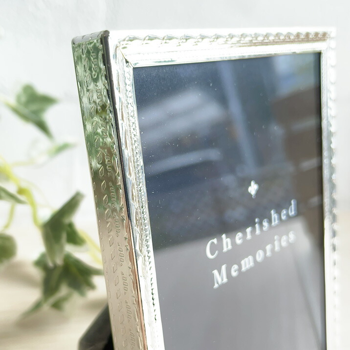 スターリングシルバーのミニ写真立て スターリングシルバーのミニ写真