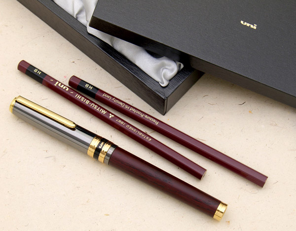 楽天市場】【MITSUBISHI/三菱】【UNI/ユニ】ユニ生誕50周年記念