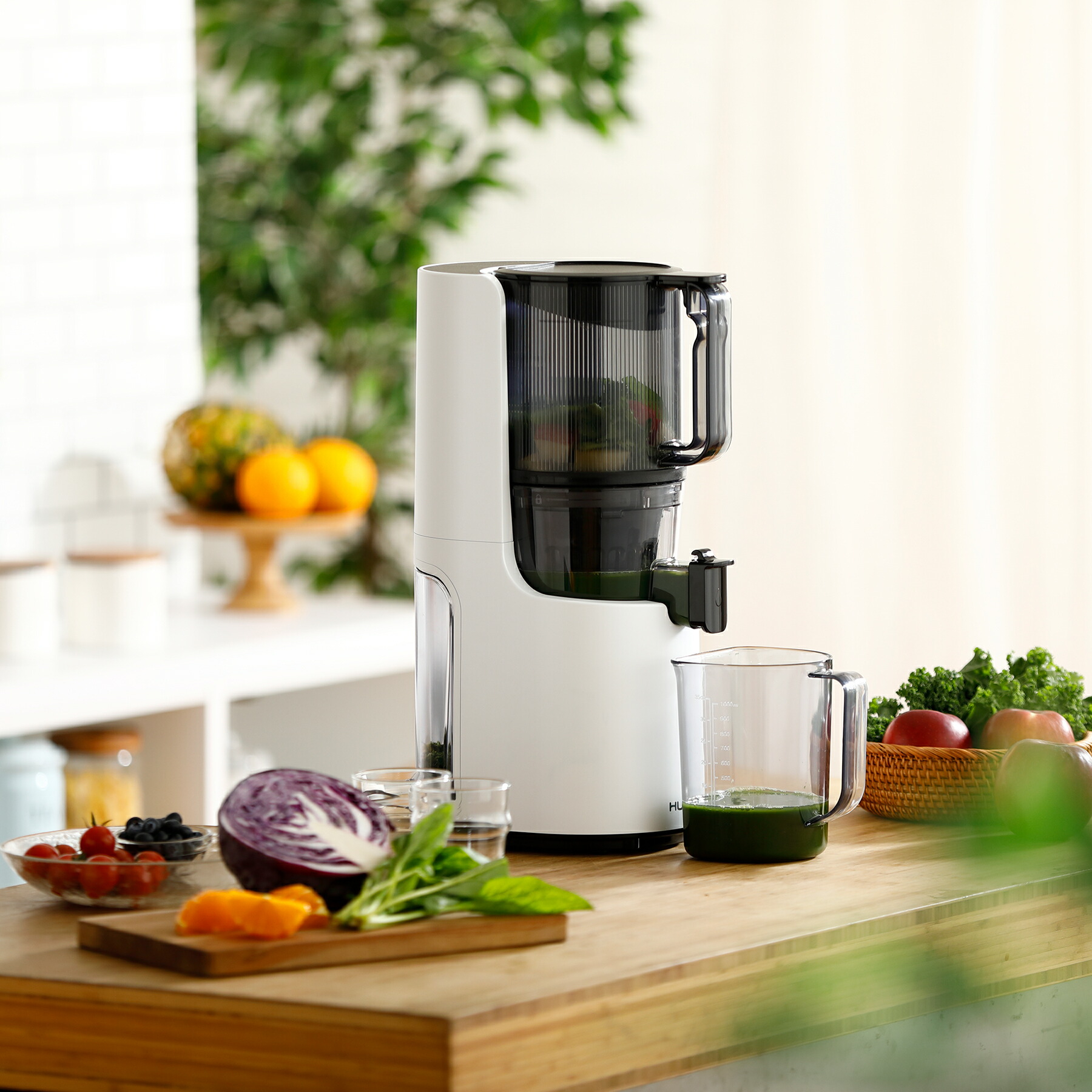 元値5万超 hurom コールドプレスジューサー