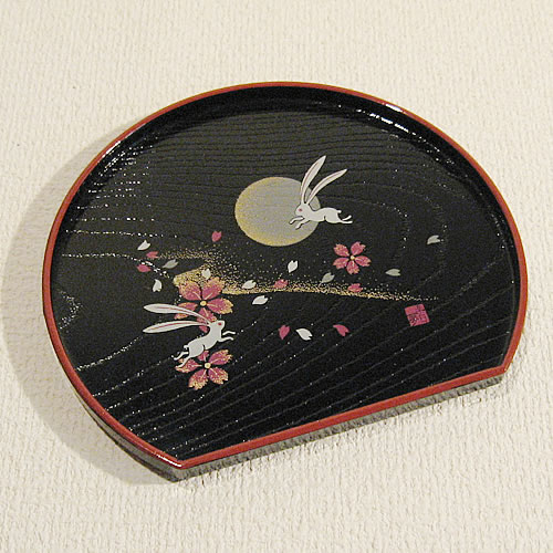 楽天市場】漆器 半月銘々皿 月見うさぎの柄 : 古澤仙壽堂 楽天市場店