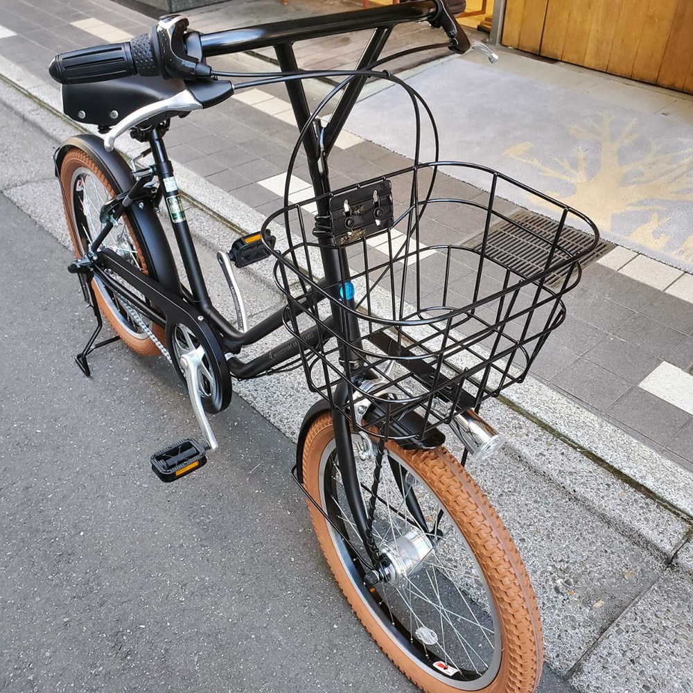 楽天市場】限定特価中(2/26 18時まで)【カラータイヤを搭載して