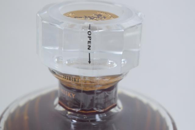 楽天市場】【未開栓】サントリー ウイスキー 響 30年 観音開き 金箱