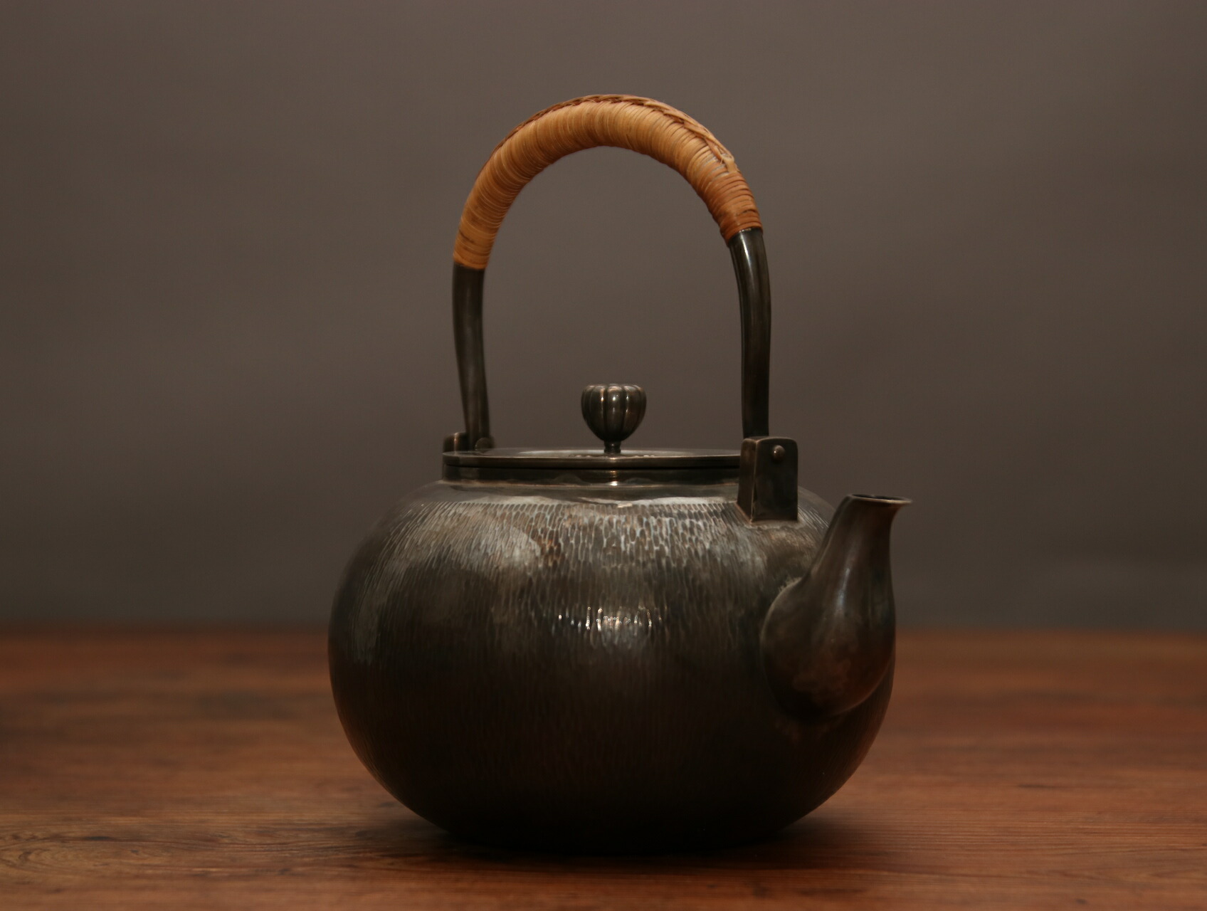 純銀製 一東斎 獣口湯沸 唐木手 銀瓶 煎茶道具 美術品 時代物