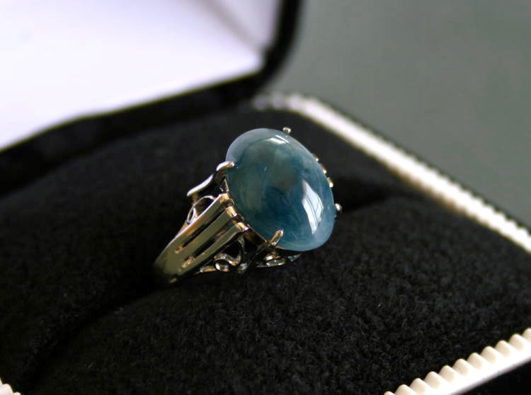 糸魚川翡翠 入コン沢 青 4ミリ リング 指輪 送料無料 糸魚川翡翠 入コン