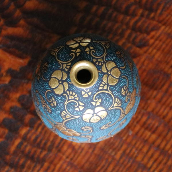 2610 希少 九谷焼 古九谷 ヒビ焼六歌仙人錦工入 六角花瓶 時代物 2610