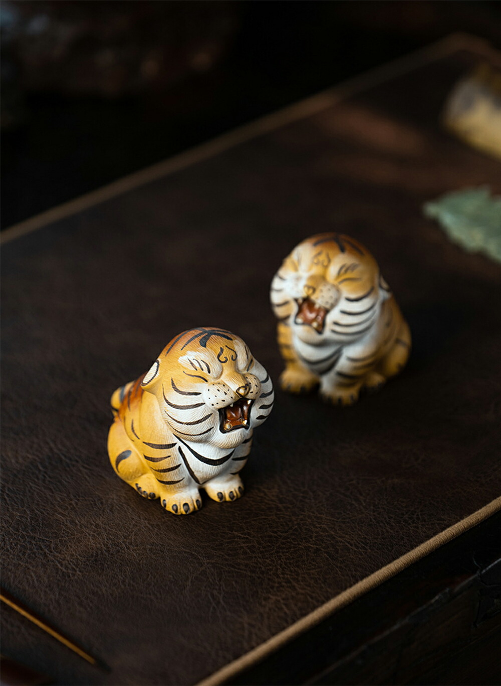 楽天市場】IwaiLoft 虎の置物 2022年の干支の寅の置物 虎 トラ 陶器 茶