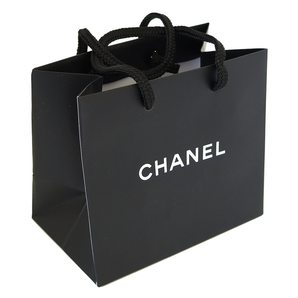 CHANEL ショップ袋①neko CHANEL ギフトボックス（小サイズ）と