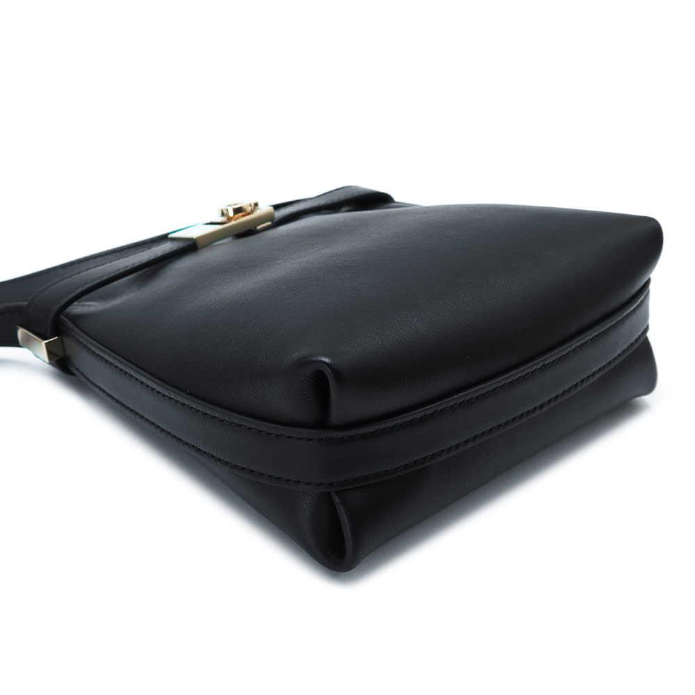 楽天市場】フェラガモ ショルダーバッグ レディース ポシェット