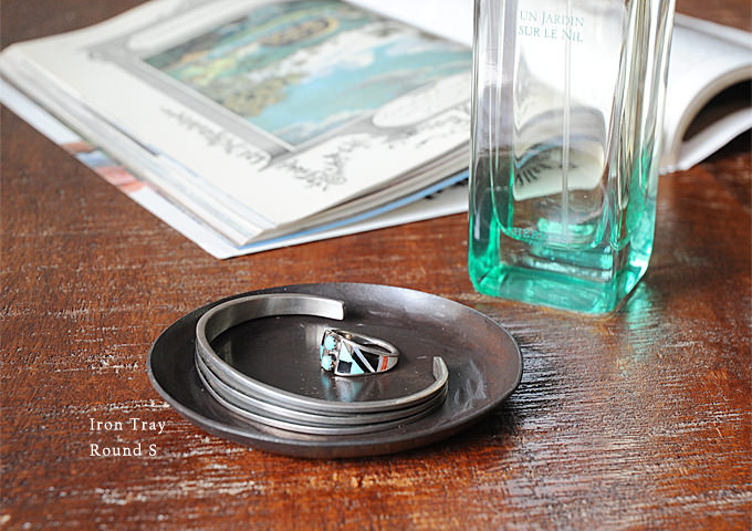 大きな 鉄の トレイ 古道具 アンティーク オブジェ 鉄製トレー 大きな