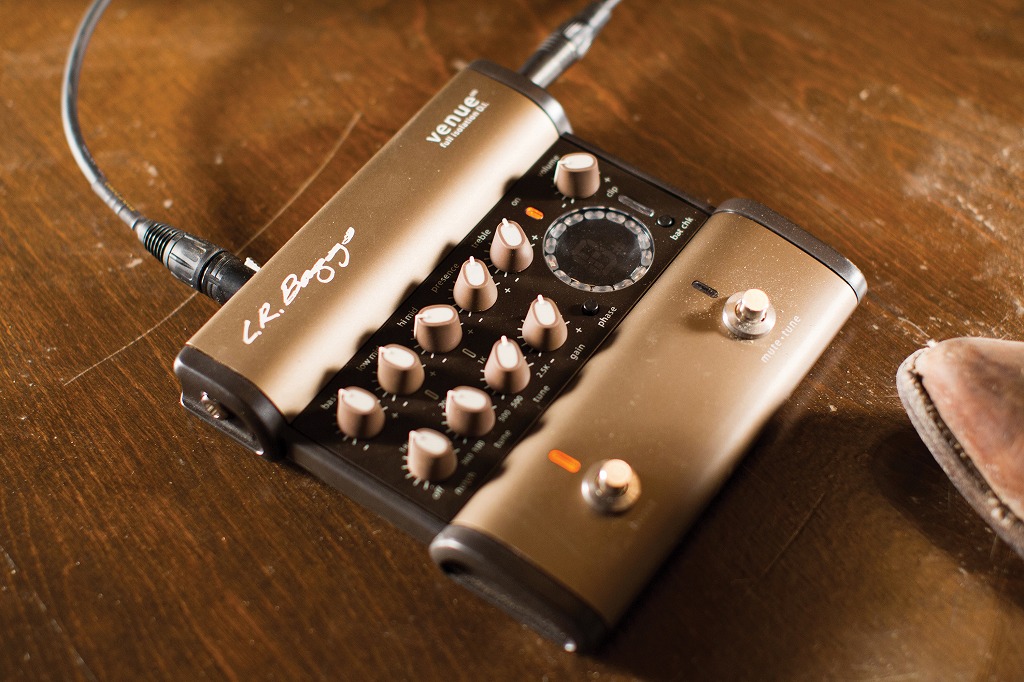 楽天市場】L.R.Baggs Venue D.I. ACOUSTIC GUITAR PREAMPLRバッグス
