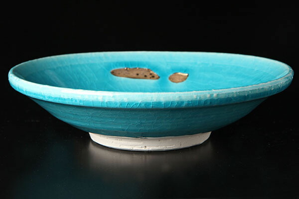 楽天市場】荒木義隆監修 小僧窯 トルコブルー金彩 玉縁六寸皿【和食