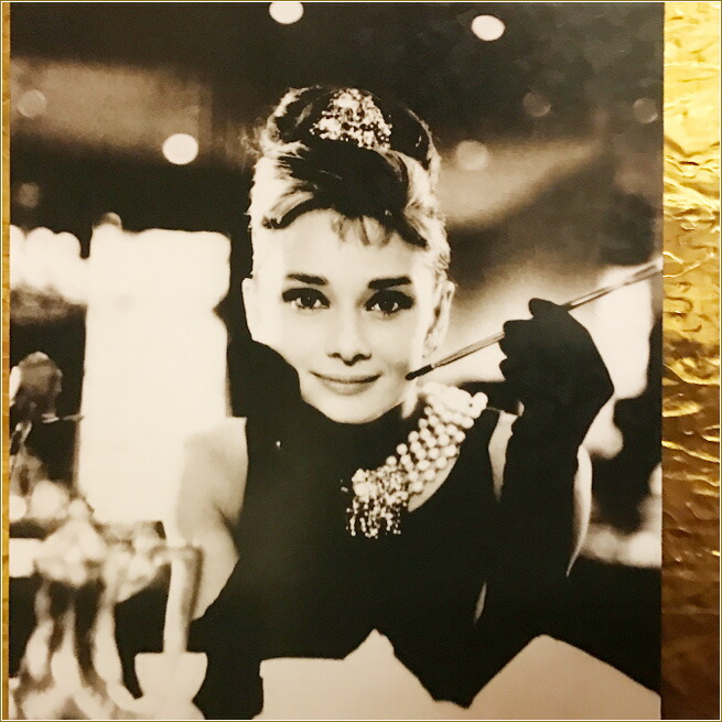 楽天市場】オードリー・ヘプバーンの額絵 アート ゴールドフレーム