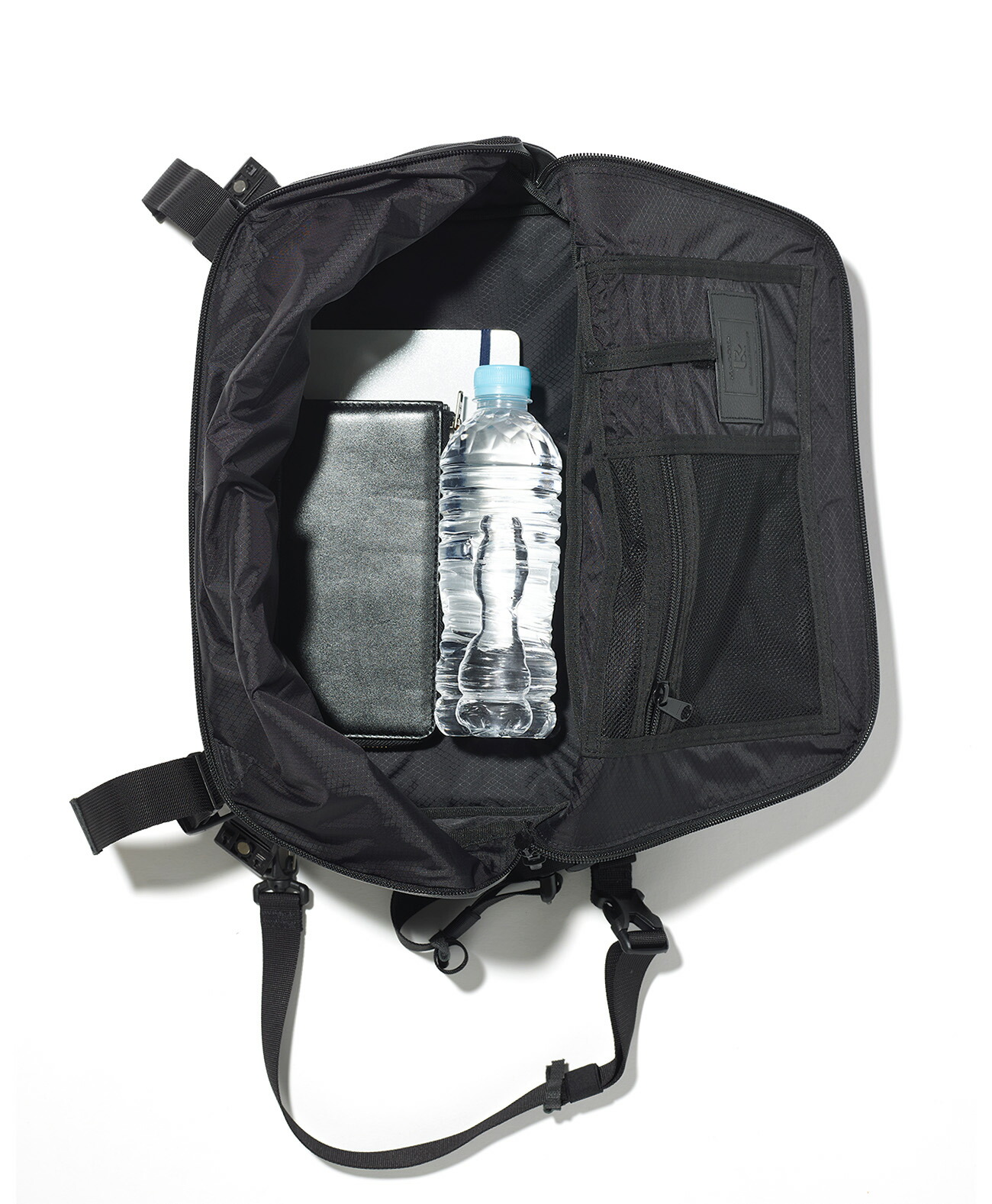 楽天市場】KADOYA RIDERS SLING BAG / カドヤ公式 楽天市場店 : KADOYA