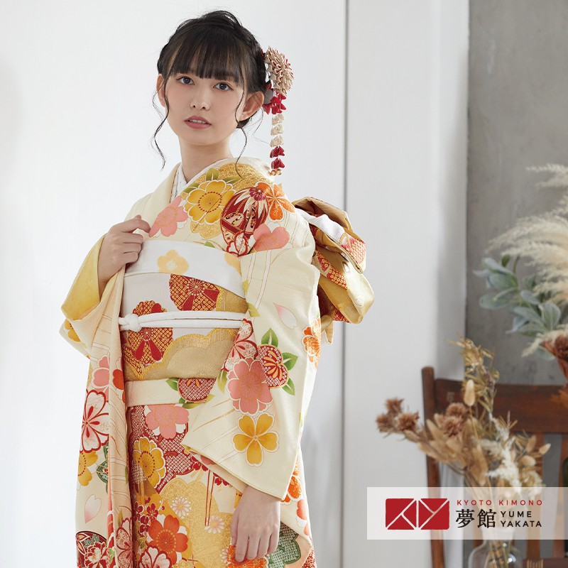 楽天市場】【成人式 振袖 レンタル】RS1734 正絹 薄黄色 波に扇面鞠と
