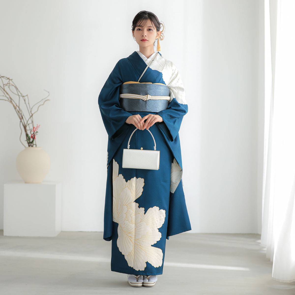 美品！振袖フルセット ロイヤルブルー 御所車と牡丹 成人式 卒業式