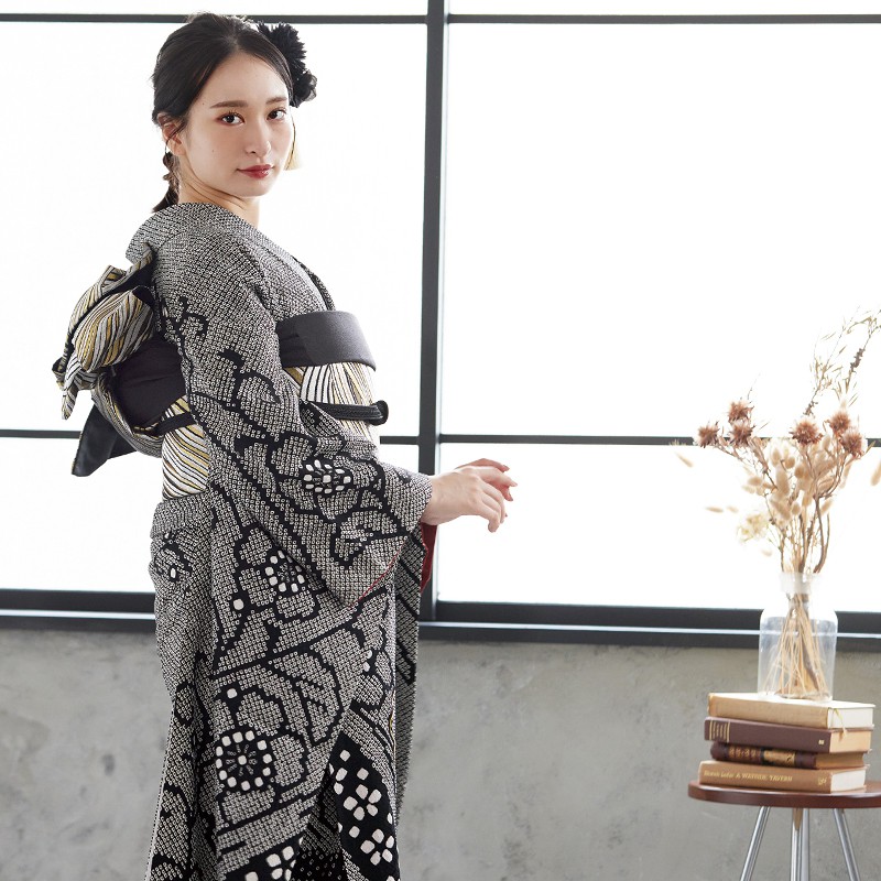 総絞り！◇ 振袖セット ◇165.5cm帯小物付黒白フルセットKS13 総絞り