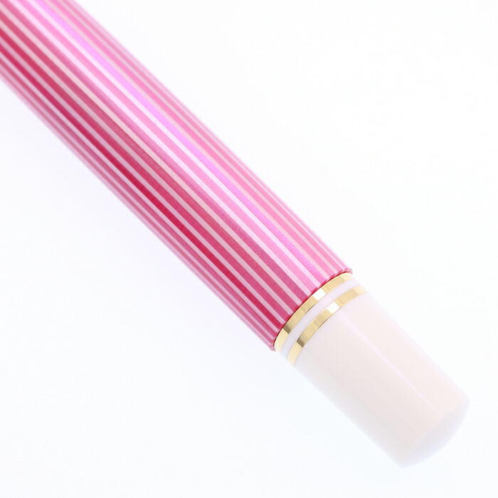 ペリカンスーベレーンM600 ピンク EFニブ