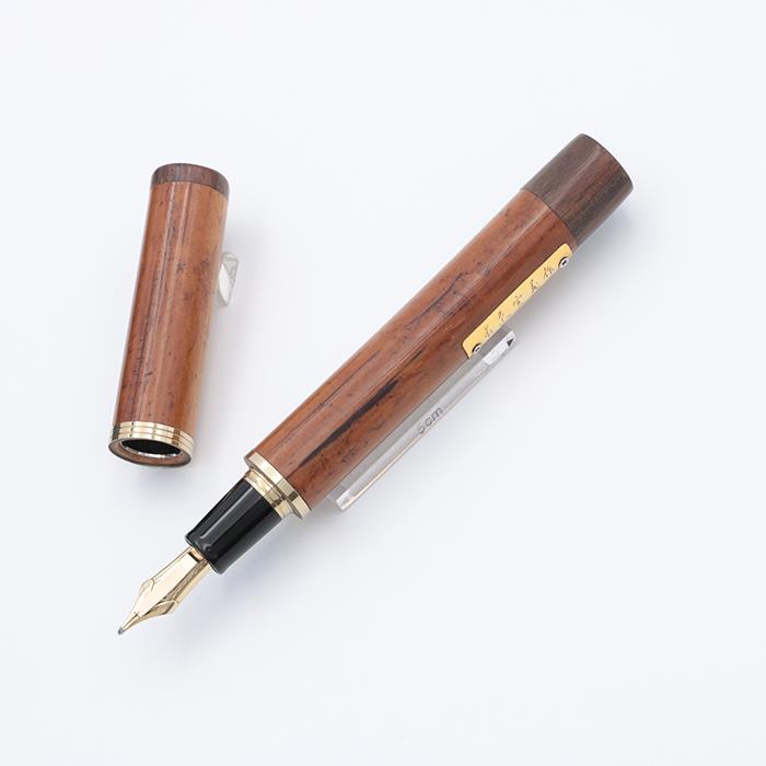 Too hot habenero 万年筆北米限定ハバネロズームフルサイズ