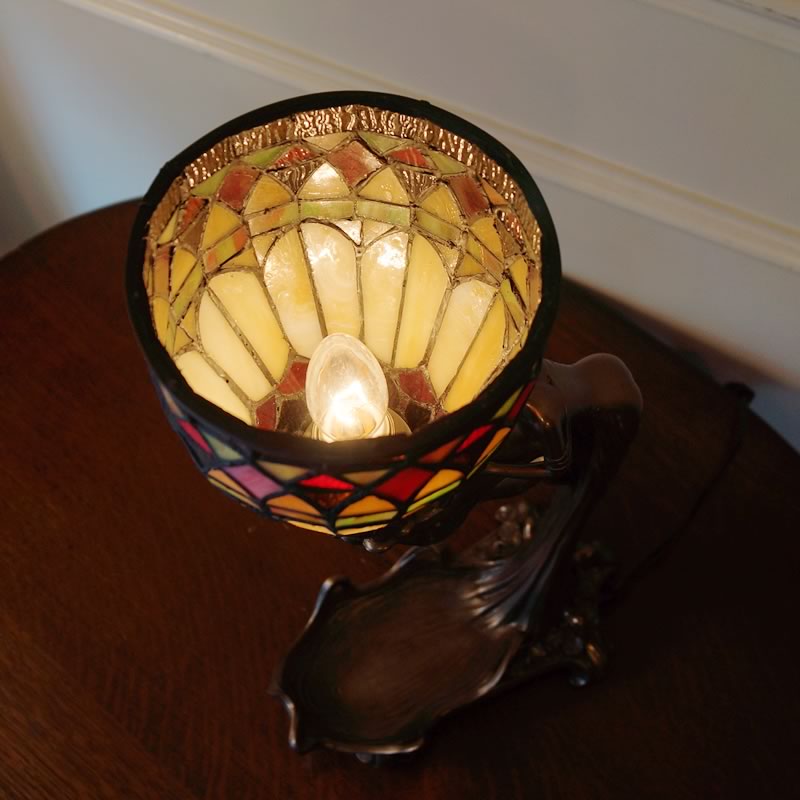 楽天市場】ステンドグラスランプ ブロンズ像風 女性 ステンドグラス