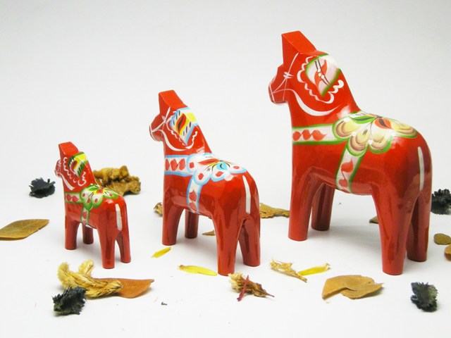 Grannas社 ダーラナホース ビンテージ 赤と黒2点セット ダーラナホース