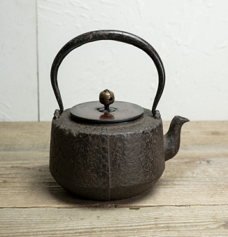 骨董○鉄瓶○銅蓋 | 大正昭和-20世紀頃 | 鉄製 | 茶器【美術】【中古】