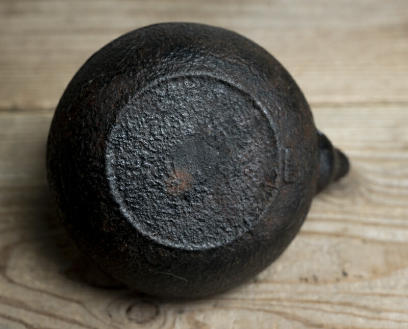 豊田自動織機 鉄瓶 蓋 鉄びん 骨董 創立記念 丸型 煎茶道具 工芸品