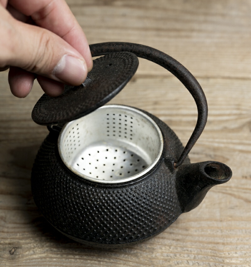 骨董品 鉄瓶 vintage 半世紀前 アイアン 芸術品 骨董品 鉄瓶 vintage