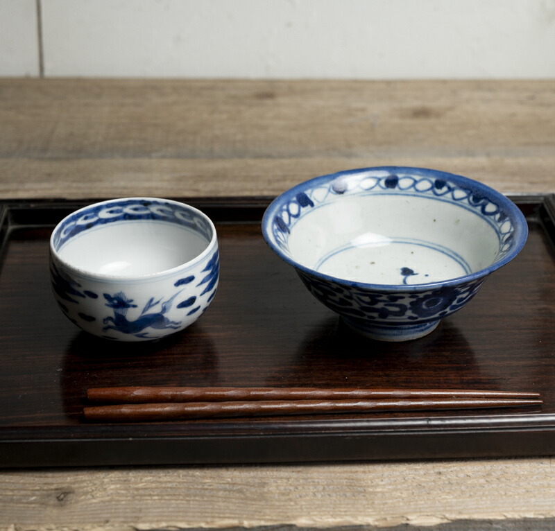 茶碗，染付，中国，骨董，明治，青白磁の花模様ボウル2個セット 茶碗，