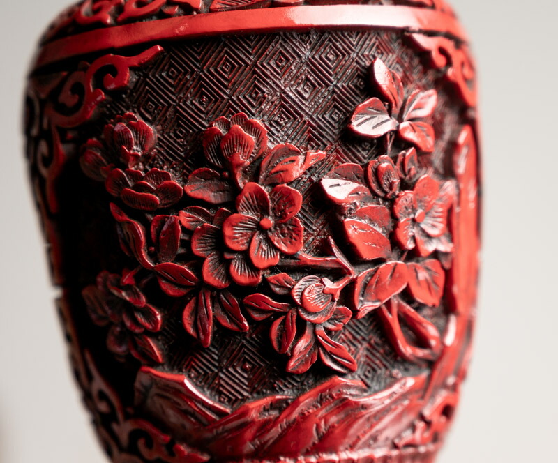 中国 北京 中国 北京 古玩 漆器 堆朱 花瓶 一対 山水風景図 古玩 漆器