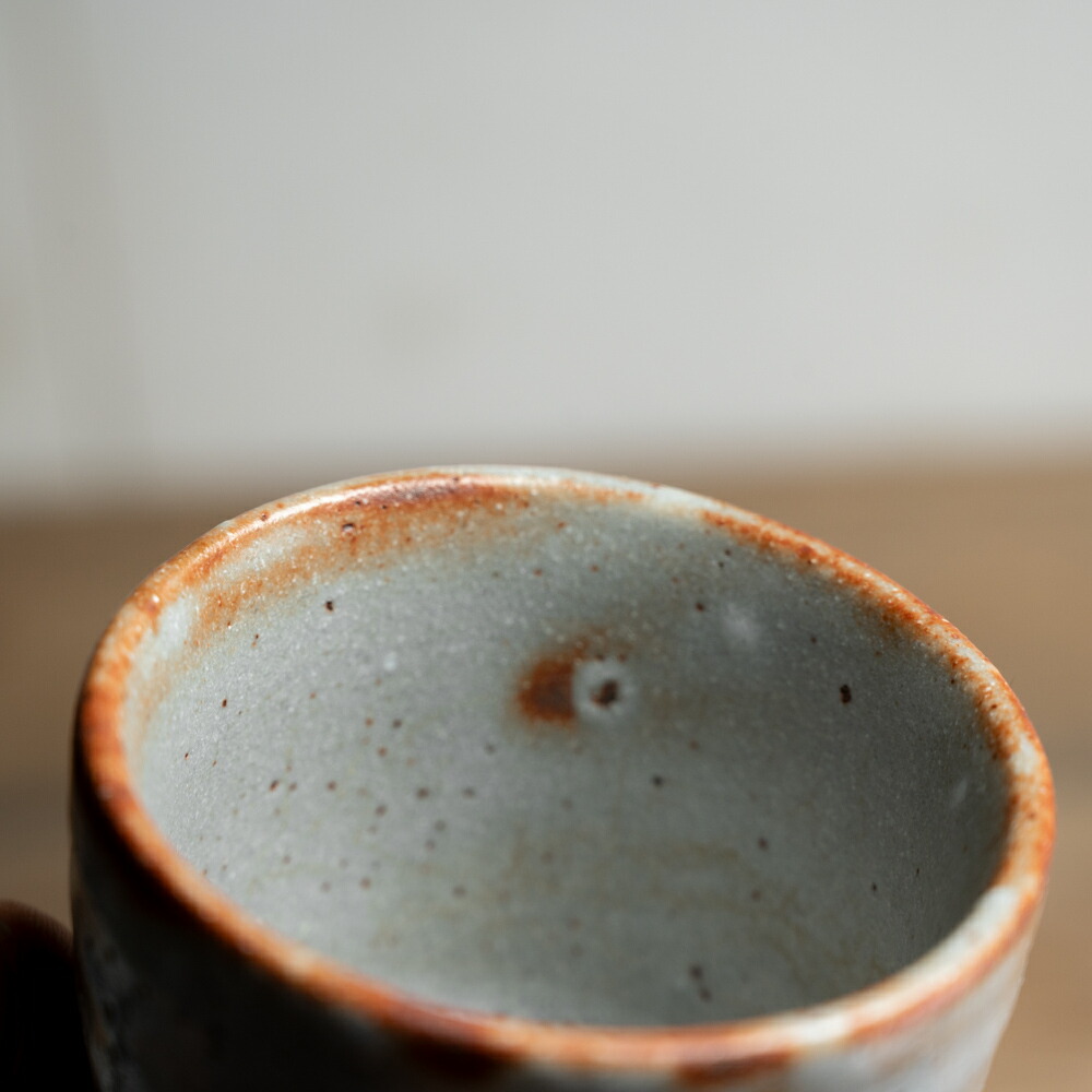 ♥極上 志野 湯呑み 在銘 湯飲み 美濃焼 骨董 古玩 ♥極上 志野 湯呑み