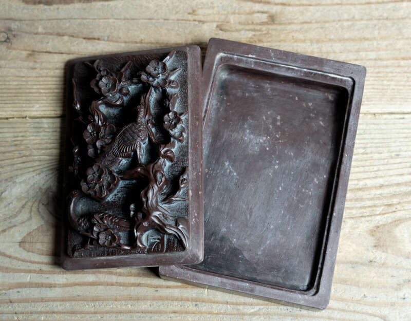 楽天市場】骨董○赤間硯 / 陽刻花鳥文蓋付○一石の彫銘あり | 20世紀頃